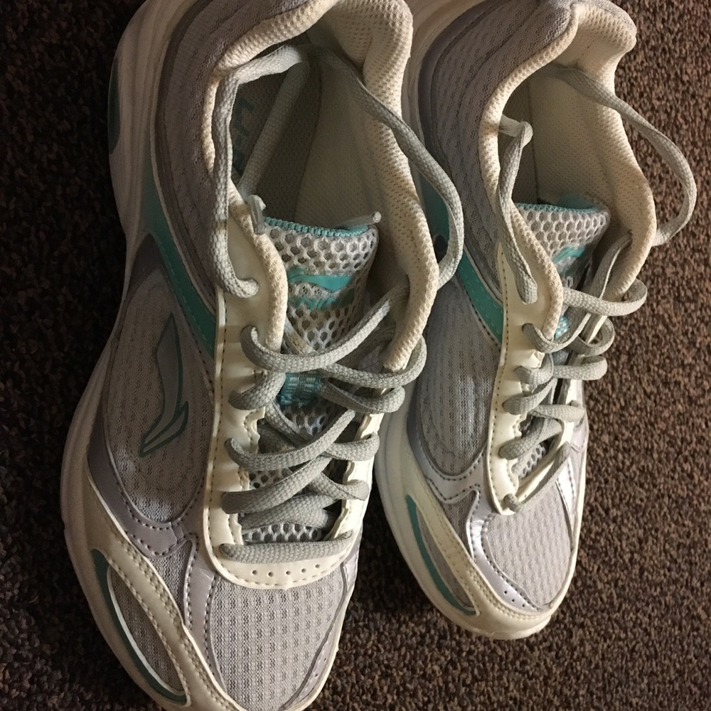 Li Ning Athletic Shoes